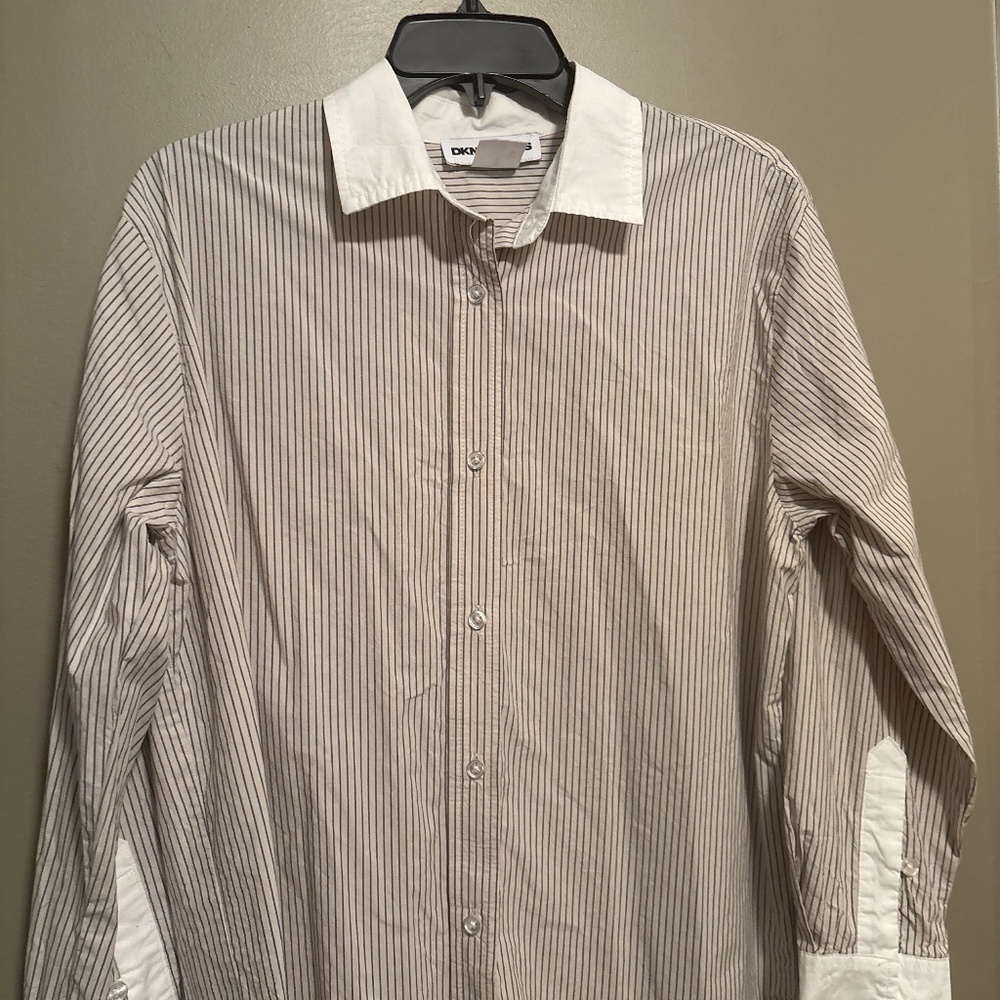 Striped dkny shirt size M-L pls see pic of missing button on cuff